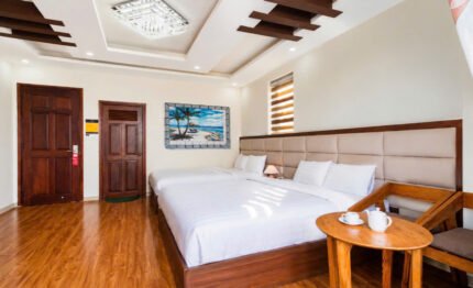 Quadruple Room with Mountain View